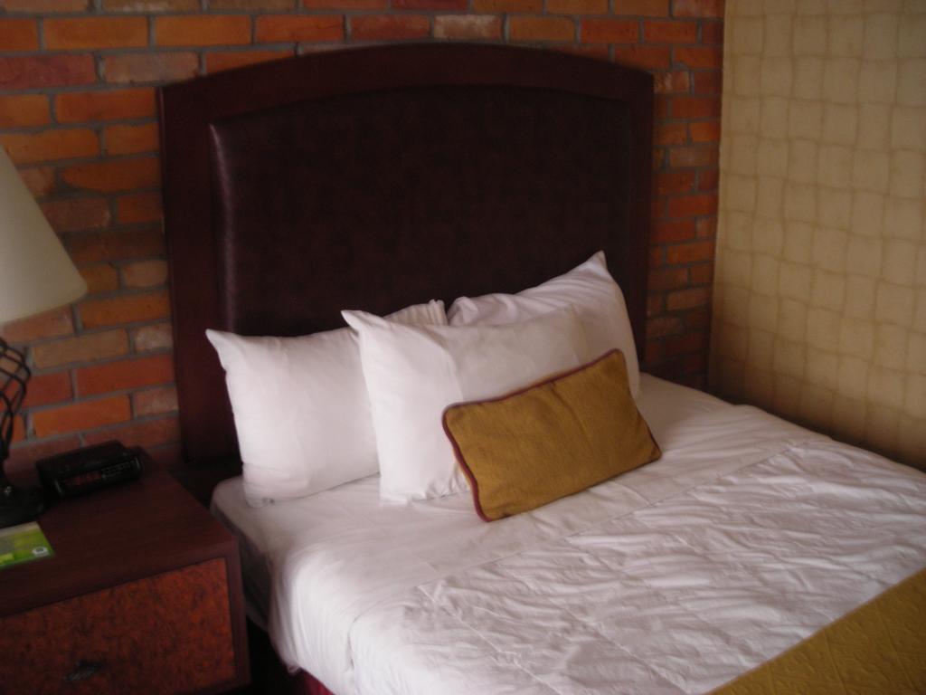 Quality Hotel Downtown-Inn At False Creek Vancouver Værelse billede